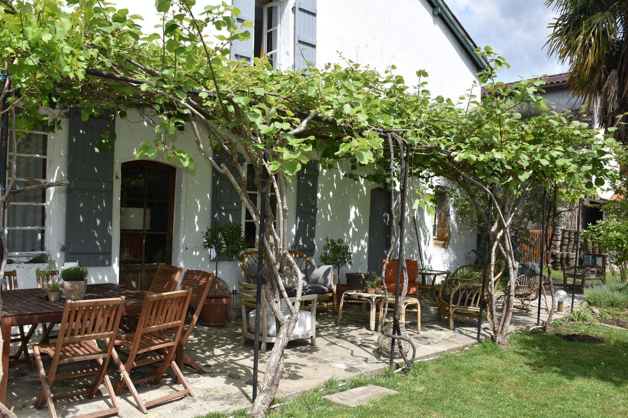 Maison Du Pierrou Sorde-lʼAbbaye Esterno foto